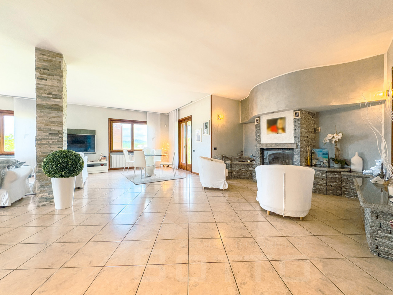 005__casa-vendita-maggiora-soggiorno_wmk_0