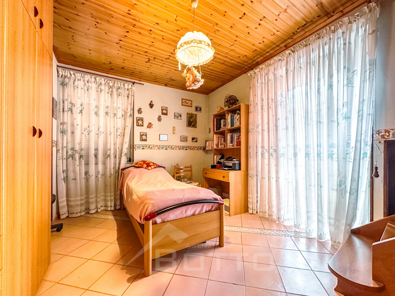 014__casa-vendita-pray-camera2_wmk_0