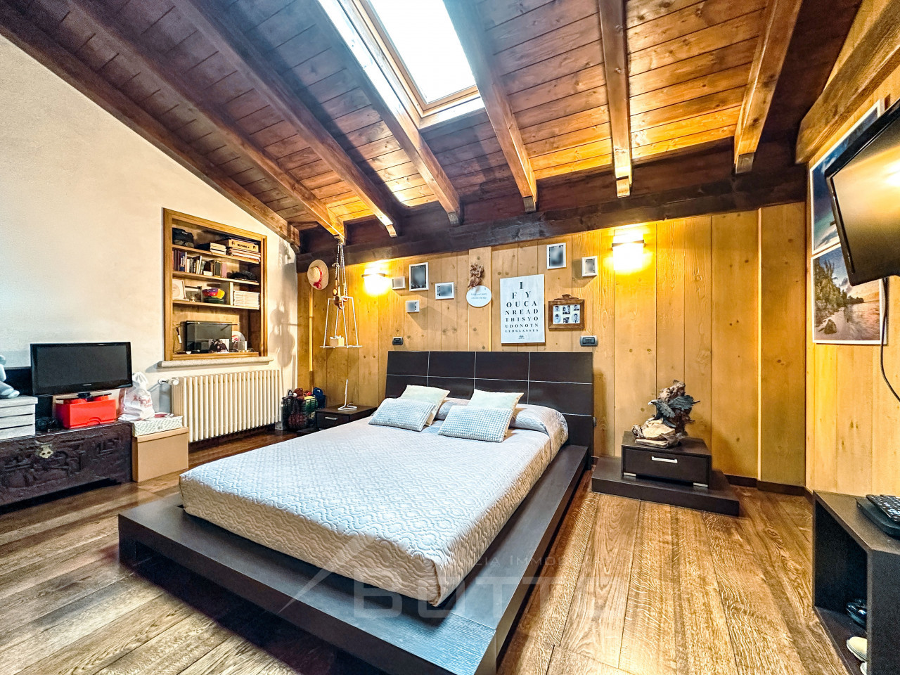 014__vendita-casa-caprile-camera1_wmk_0