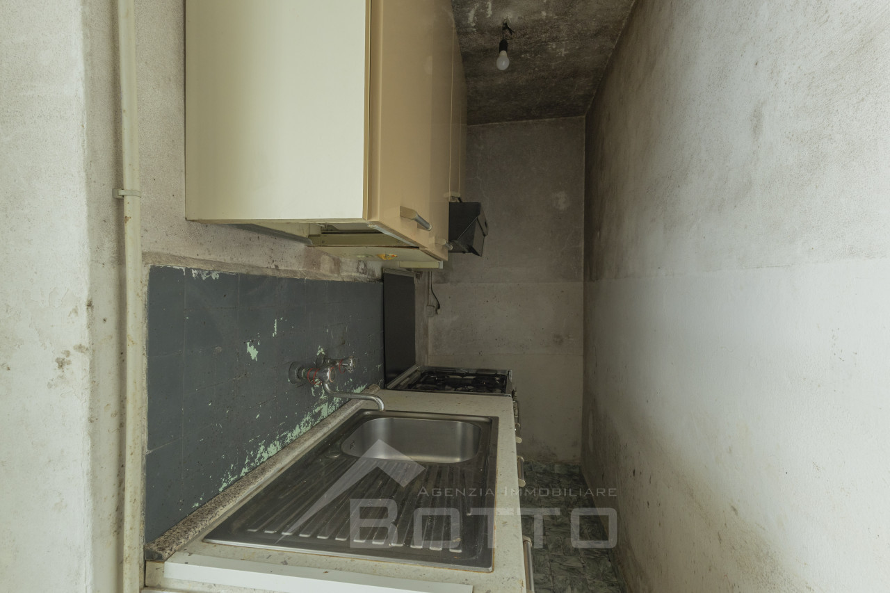 015__casa-vendita-serravalle11_wmk_0