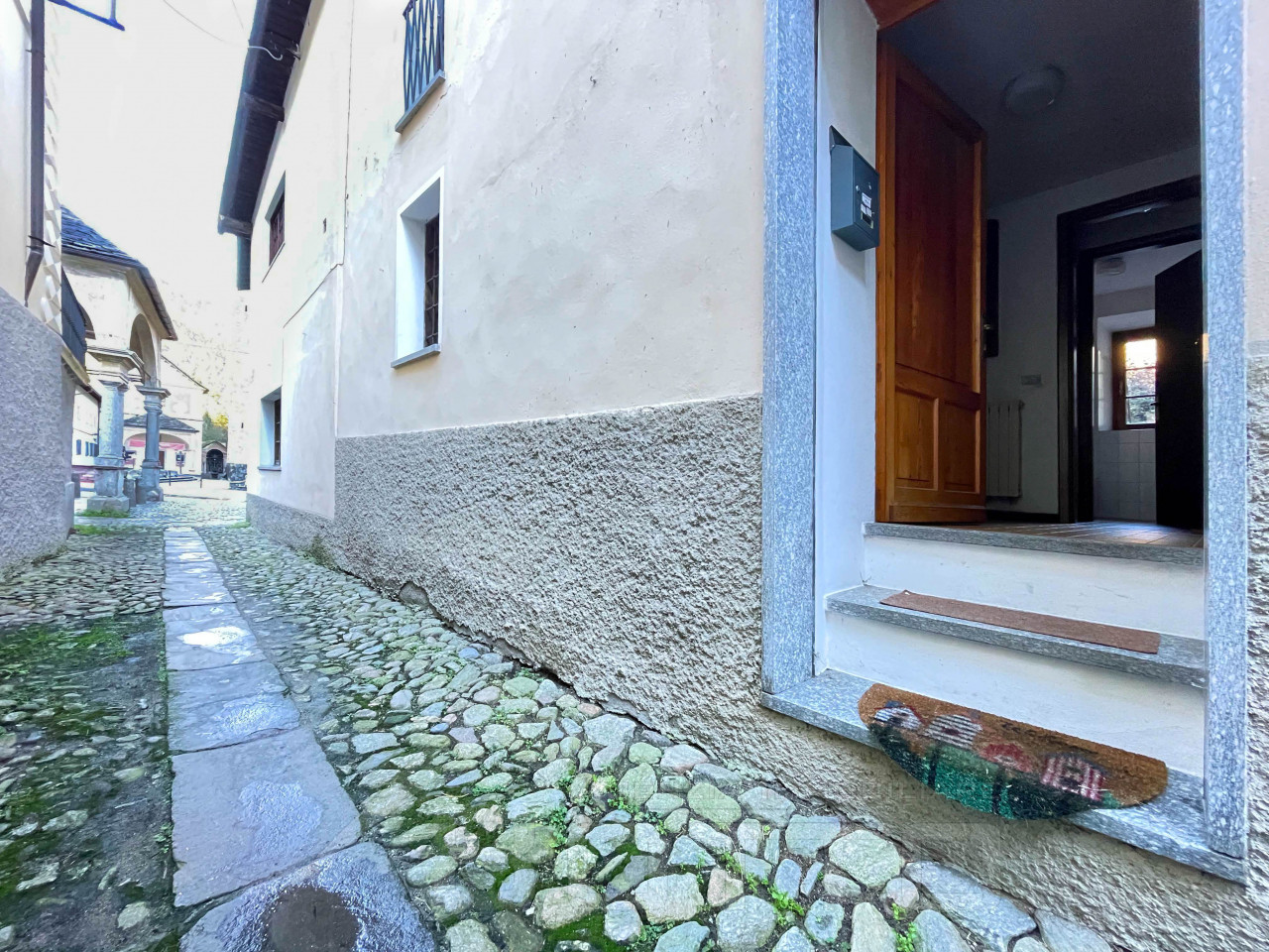 016__casa-vendita-cernuschio-esterno2