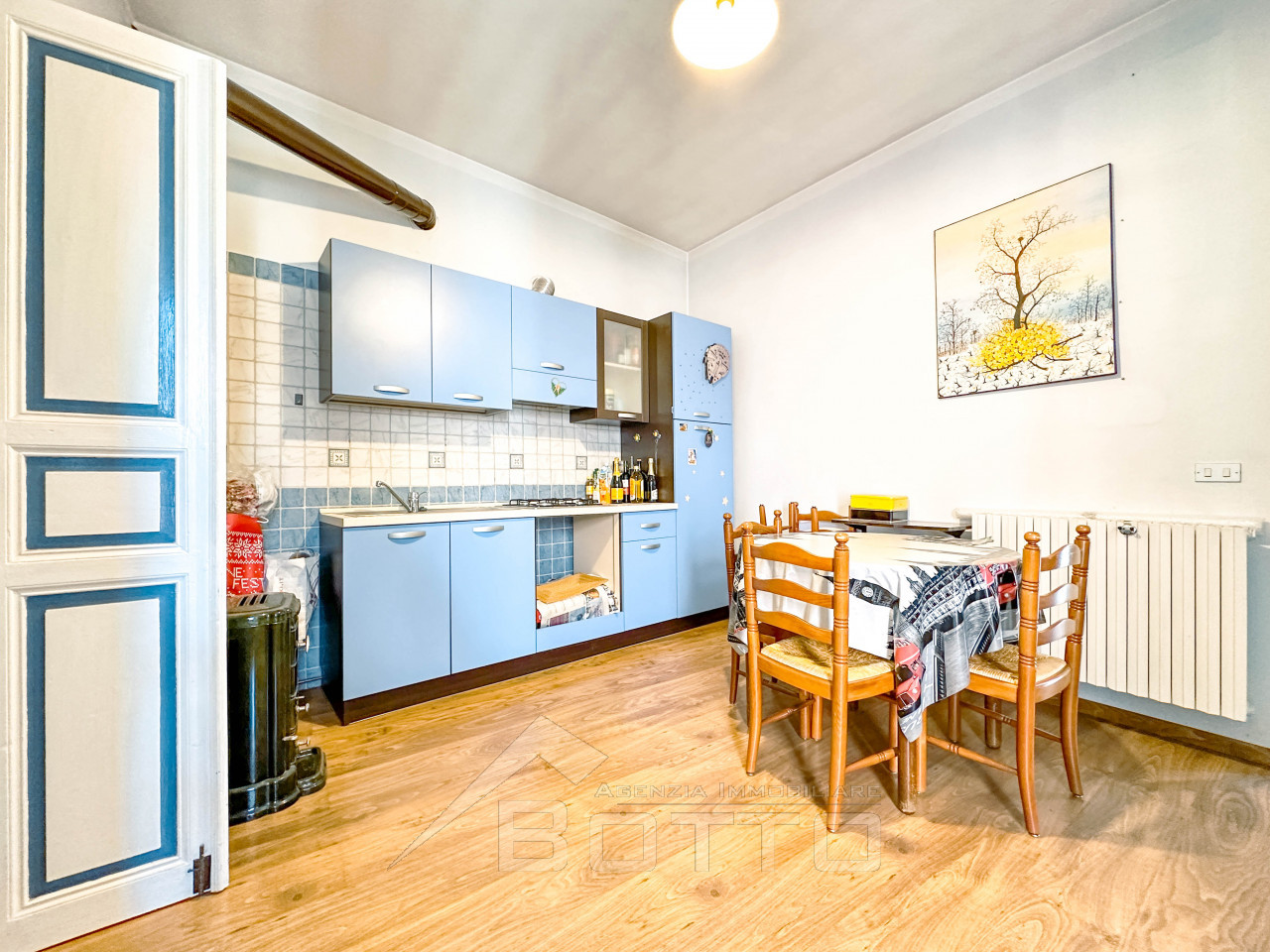 016__casa-vendita-ghemme-cucina2_wmk_0