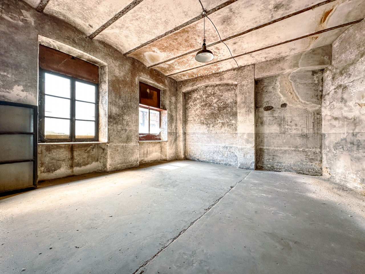016__fabbrica-vendita-trivero-stanza2