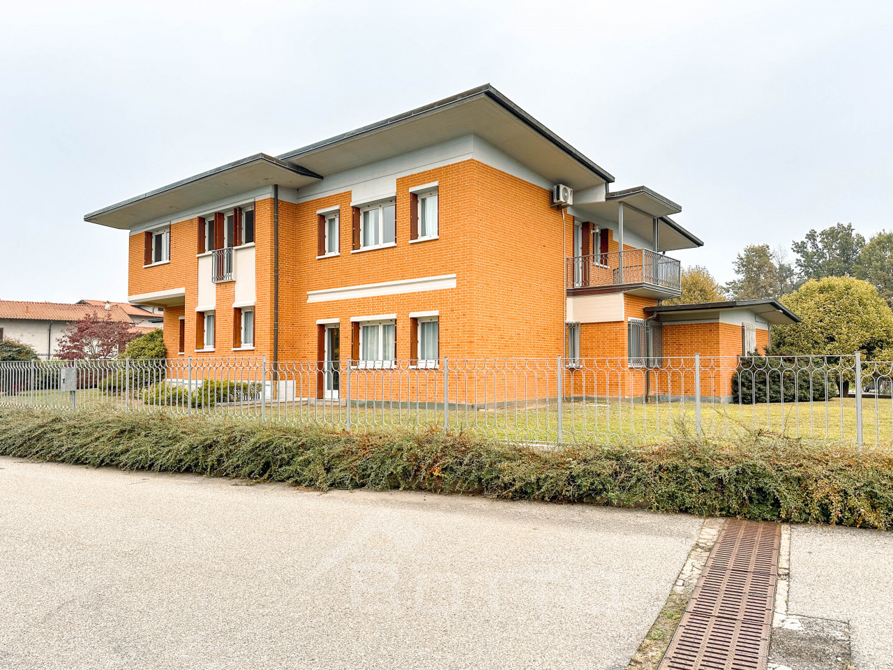 016__villa-vendita-roasio-esterno76_wmk_0