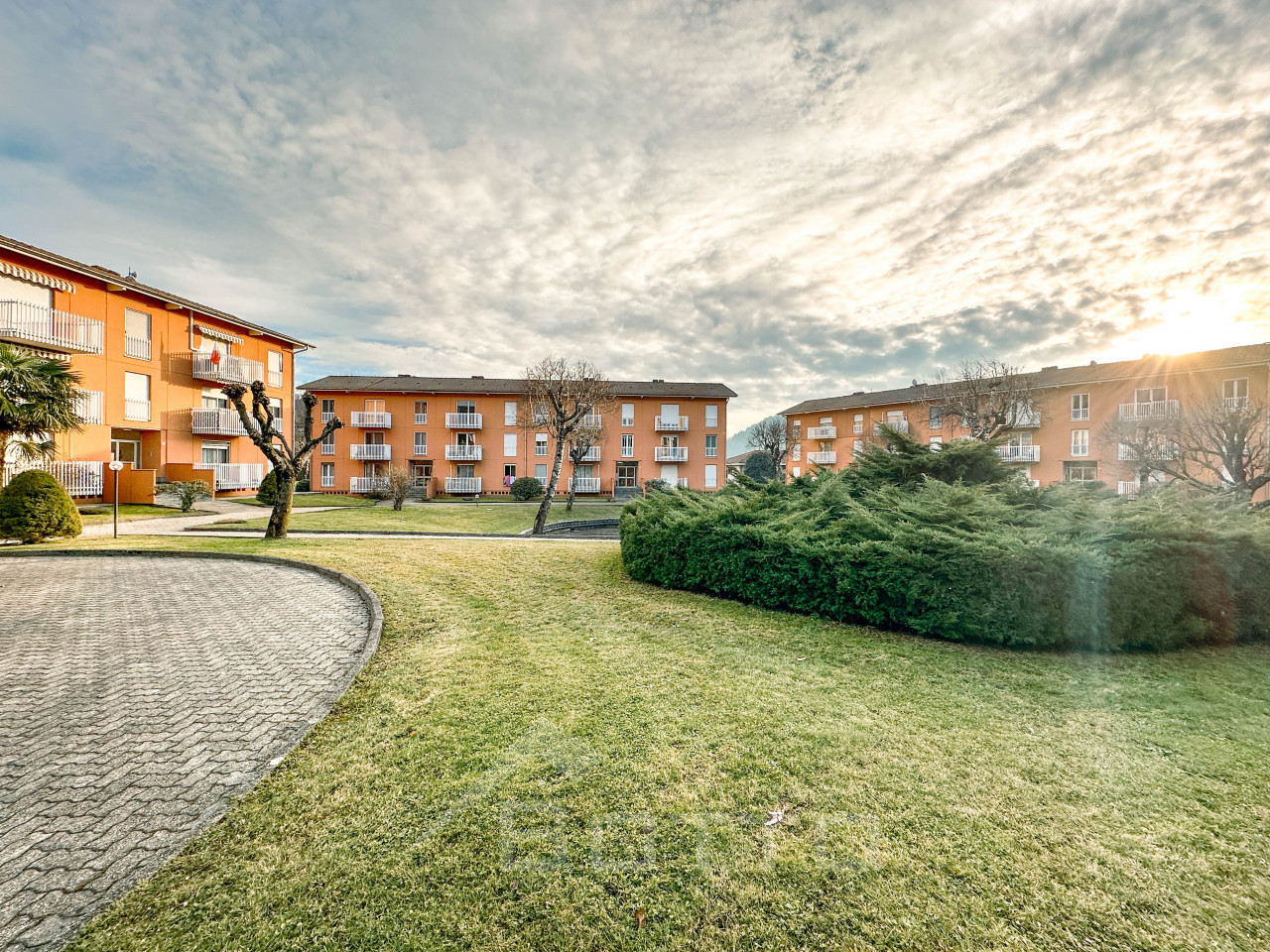 017__appartamento-vendita-borgosesia-giardino_wmk_0