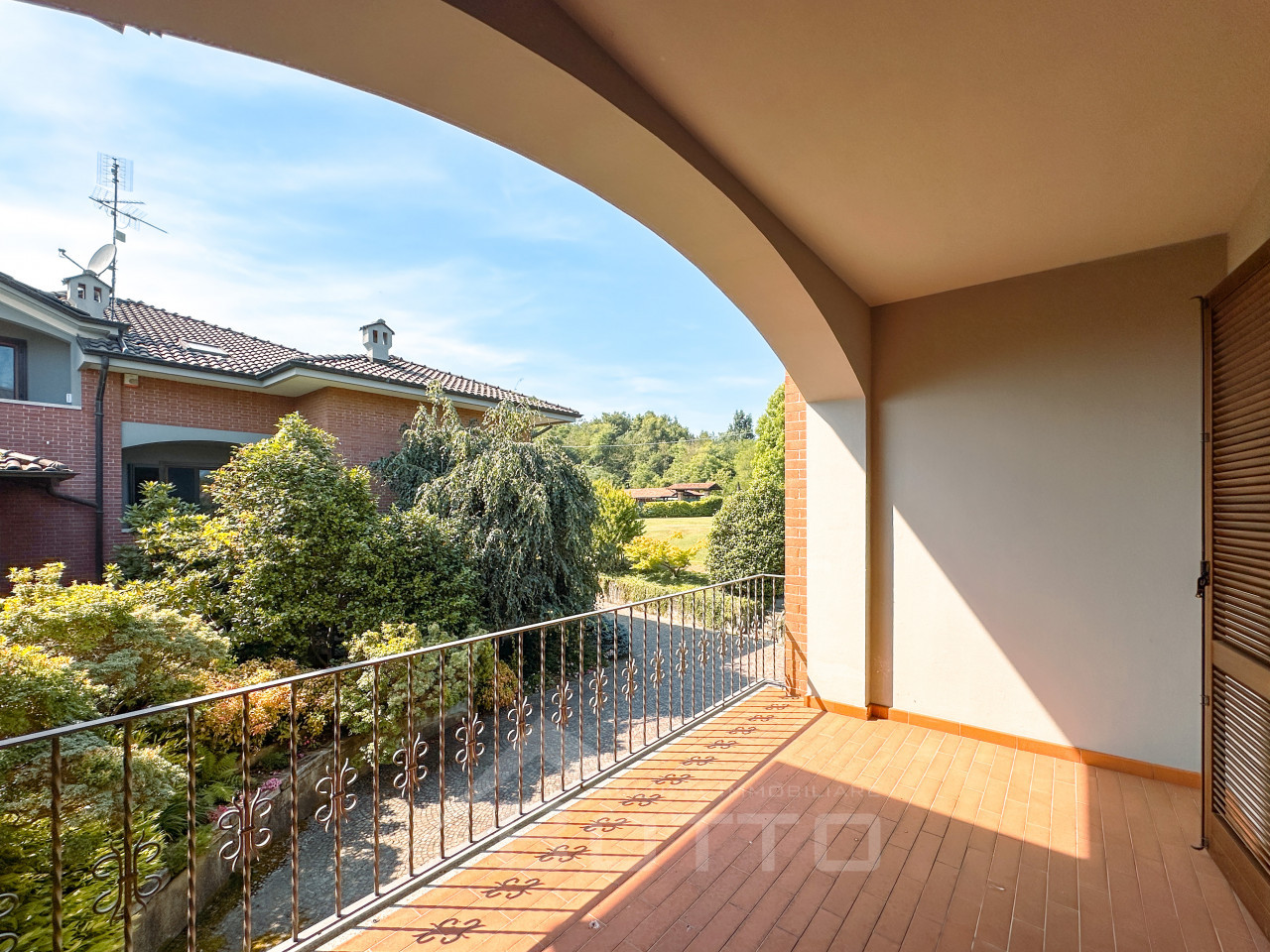 017__villa-gattinara-vendita-terrazzo_wmk_0
