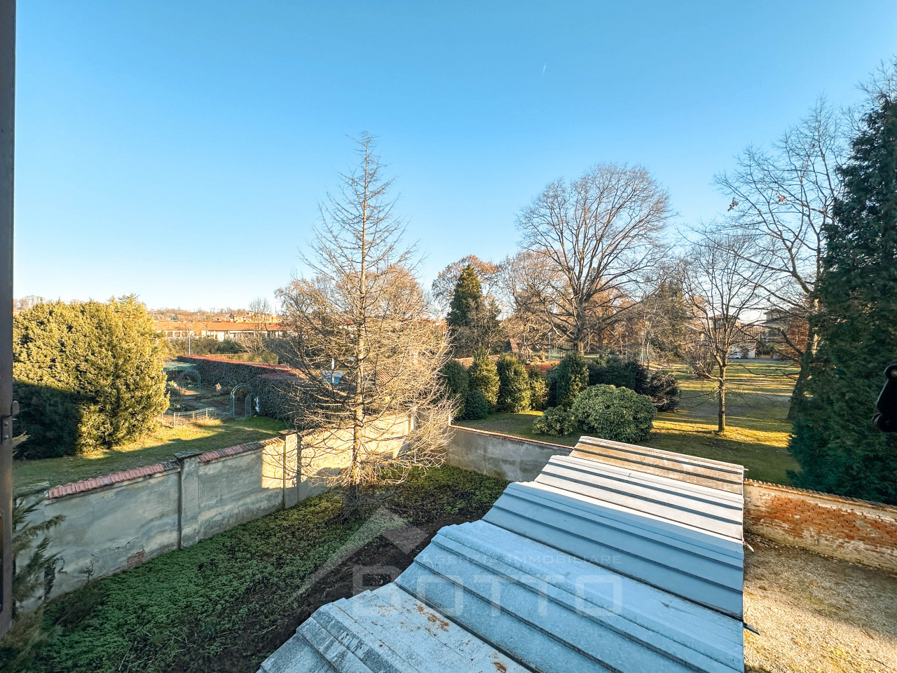 018__appartamento-vendita-ghemme-garage_wmk_0