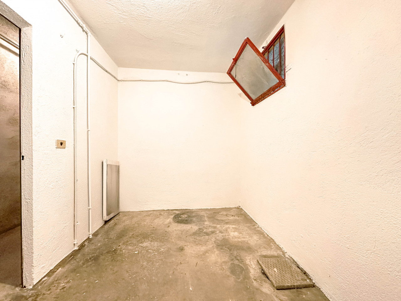 018__appartamento-vendita-valduggia-garage3