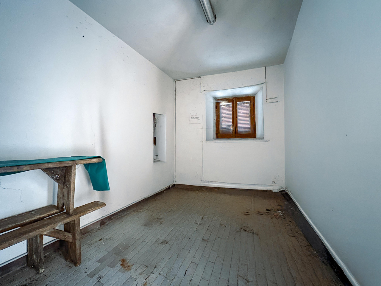 018__casa-vendita-colma-stanzino12