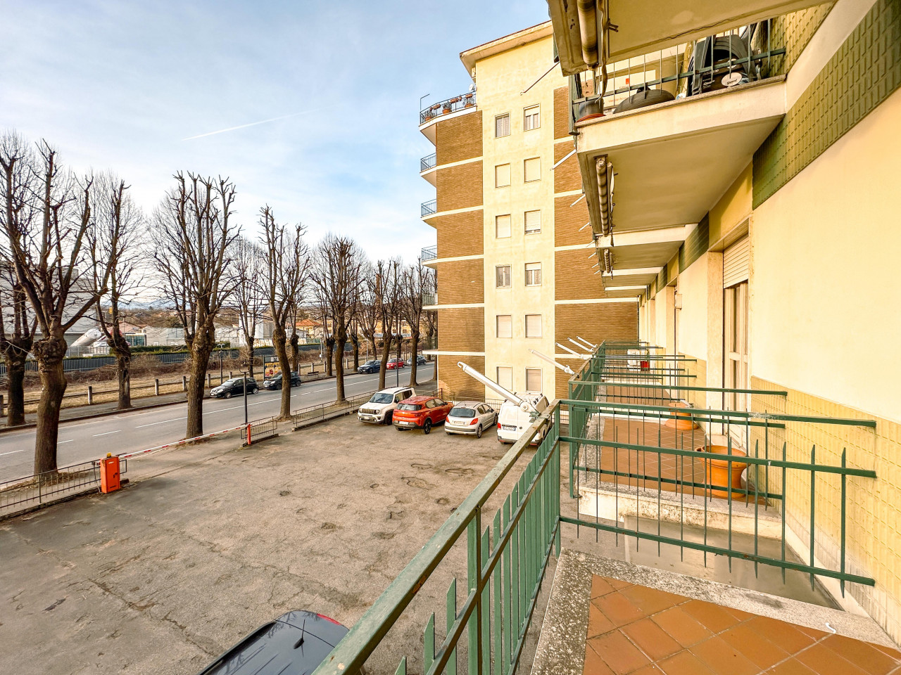 019__appartamento-vendita-gattinara-balcone