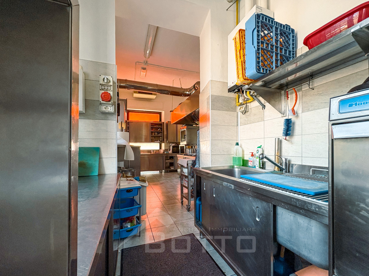 019__pizzeria-vendita-quarona-cucina_wmk_0